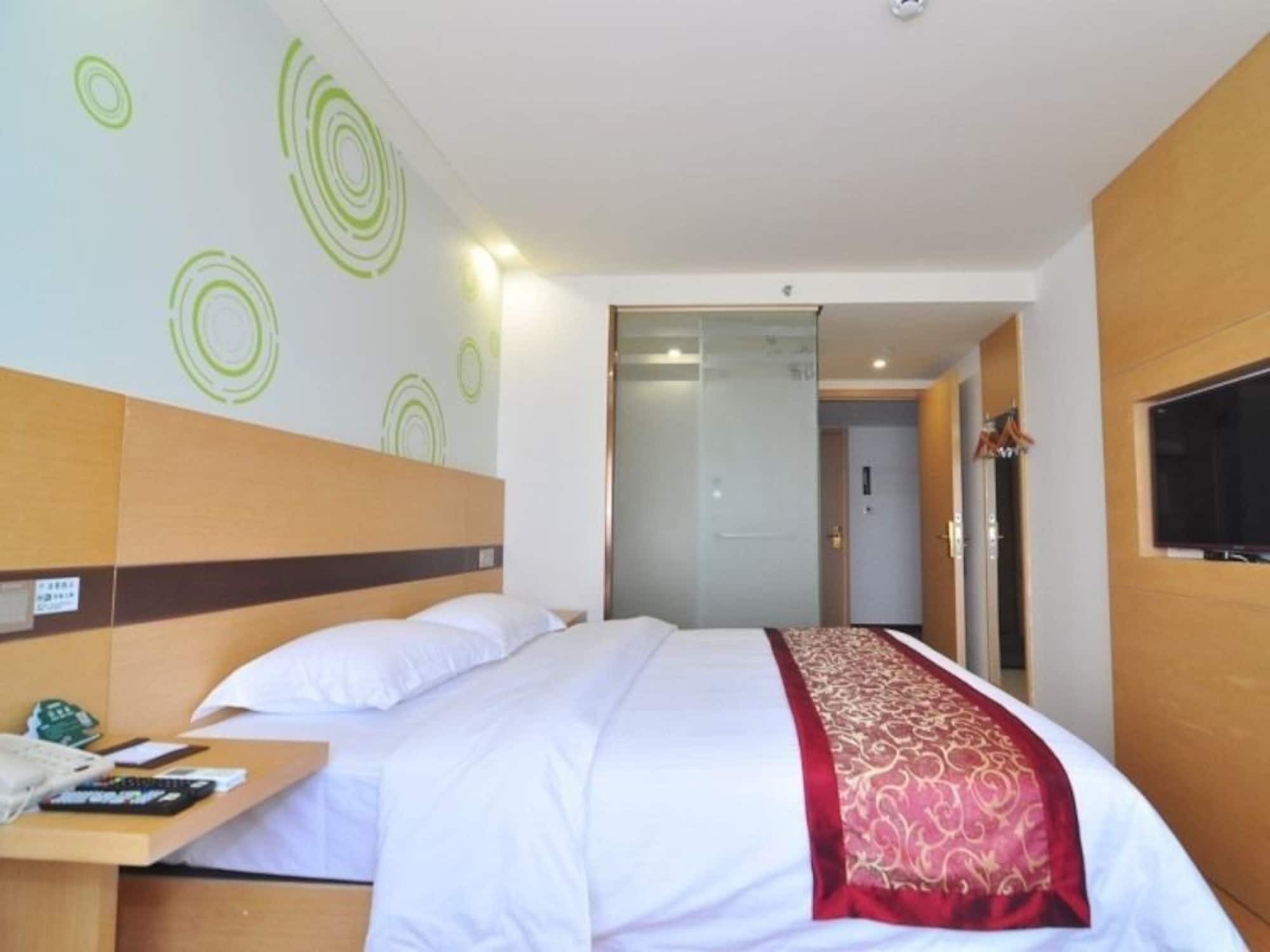 Greentree Inn Zhejiang Ningbo South Railway Station Express Hotel Exterior photo